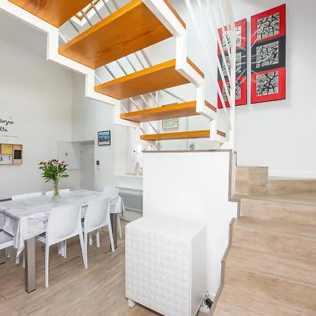 Modern House In The Center Of Sur Holiday home *