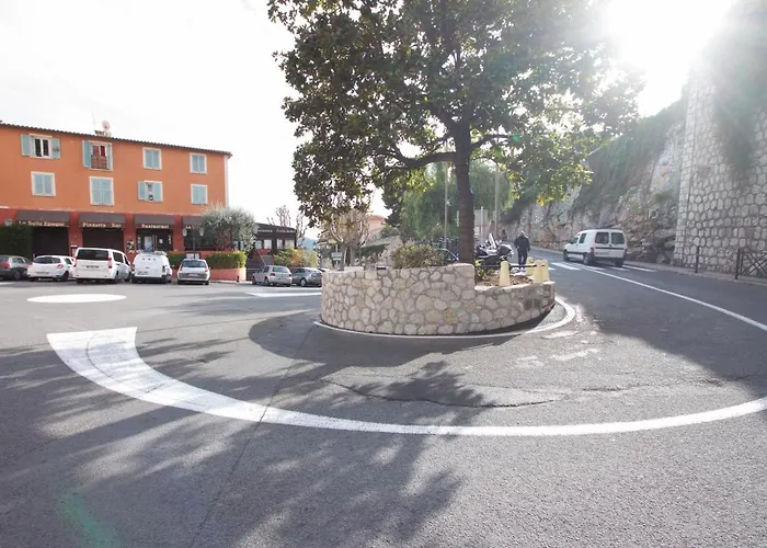 Modern House In The Center Of Sur Villefranche-sur-Mer